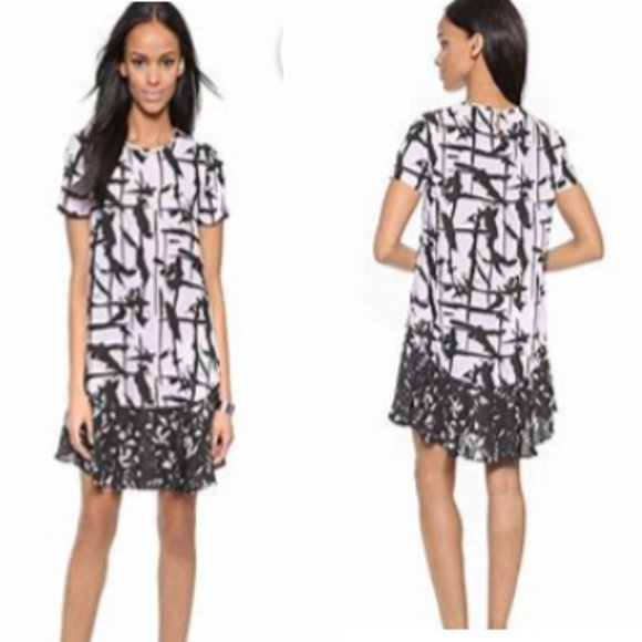 BCBGMaxAzria Dresses & Skirts - Like New BCBGMaxAzria BAILEE Lilac & Black Abstract Print Flouncy Hem Dress